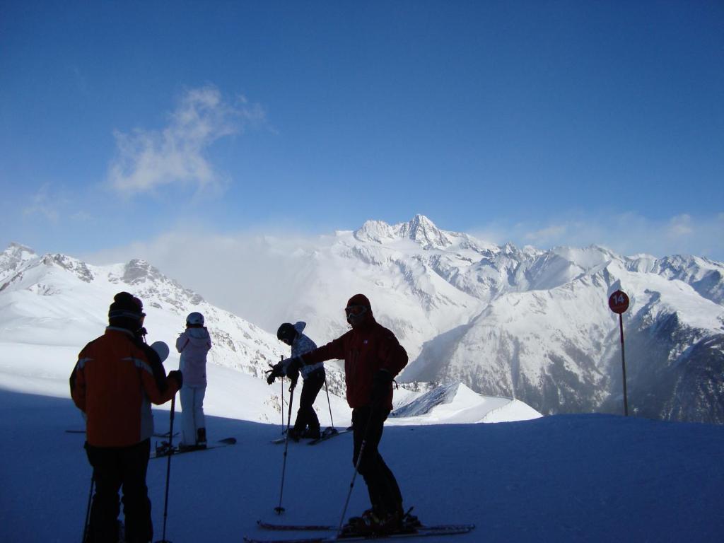 Landhaus Taurer Kals-am Großglockner المظهر الخارجي الصورة