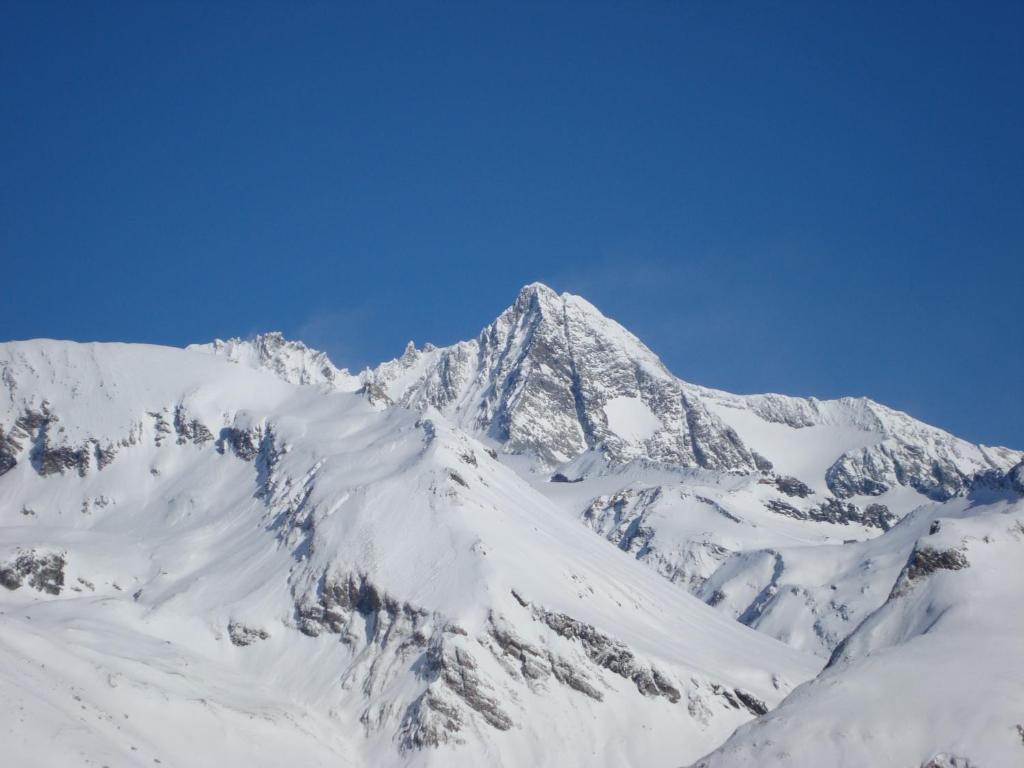 Landhaus Taurer Kals-am Großglockner المظهر الخارجي الصورة