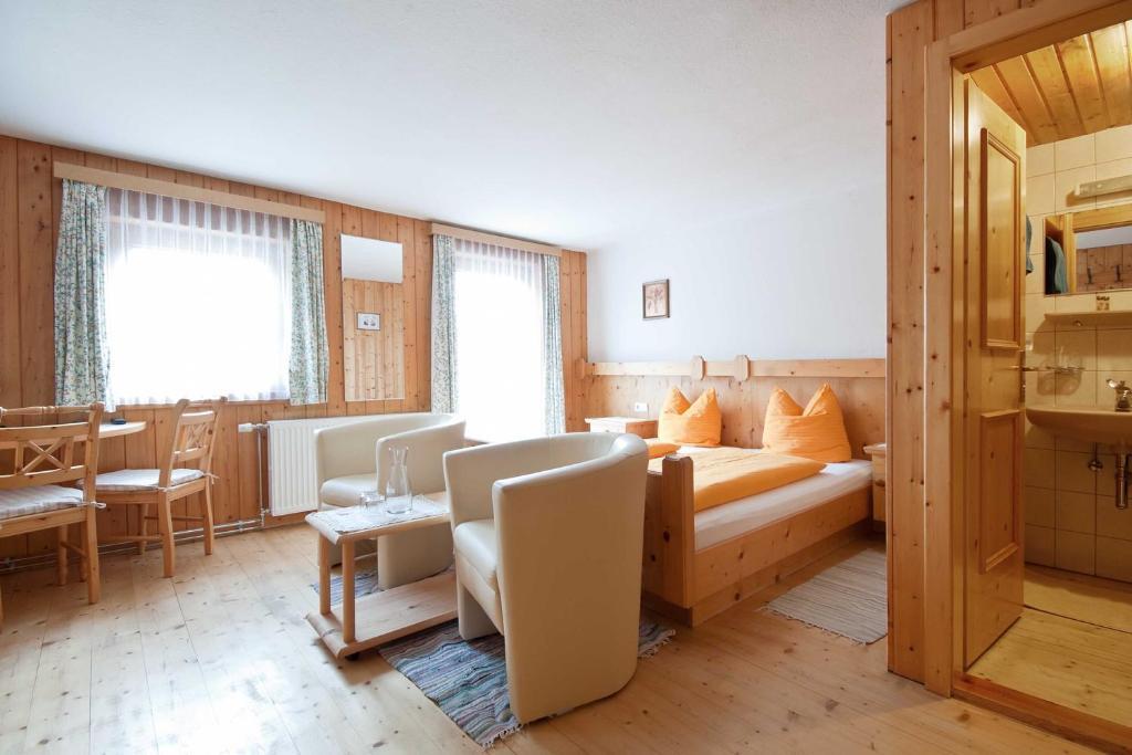 Landhaus Taurer Kals-am Großglockner الغرفة الصورة
